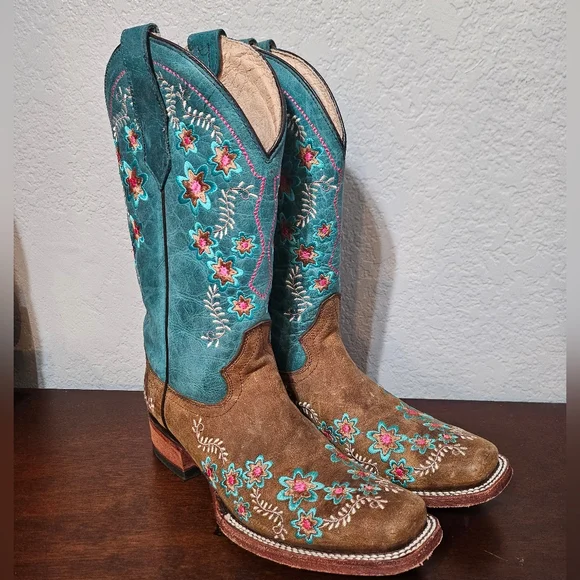 Circle G Women’s Leather Western Boots – Blue & Brown, Size 7.5 - Picture 2 of 6